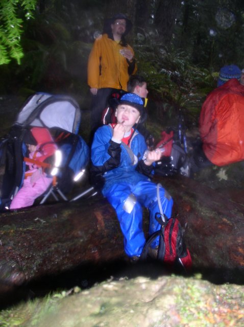 12.27.05 Triple Falls 094 